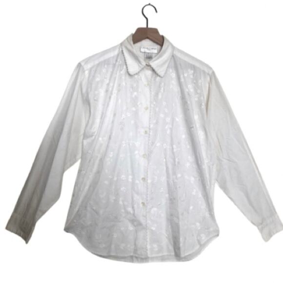 Vintage 90's Casual Corner & Co White Embroidered Scalloped Button Up Shirt Top - Picture 1 of 8